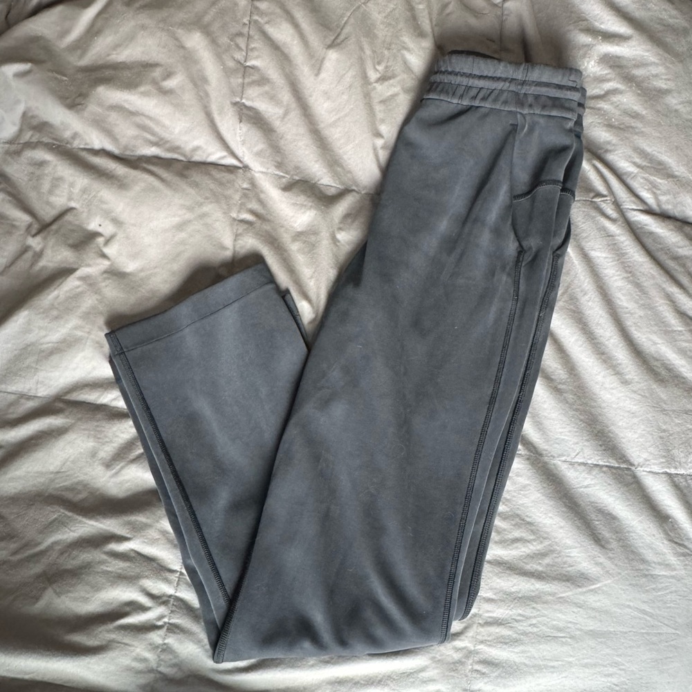 Lululemon black softstreme pants, size 4